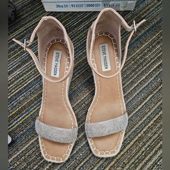 Steve Madden Rhinestone Submit Wedge Sandal - Picture 8 of 11